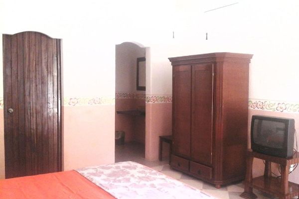 Hotel Tunich Beh (Valladolid)